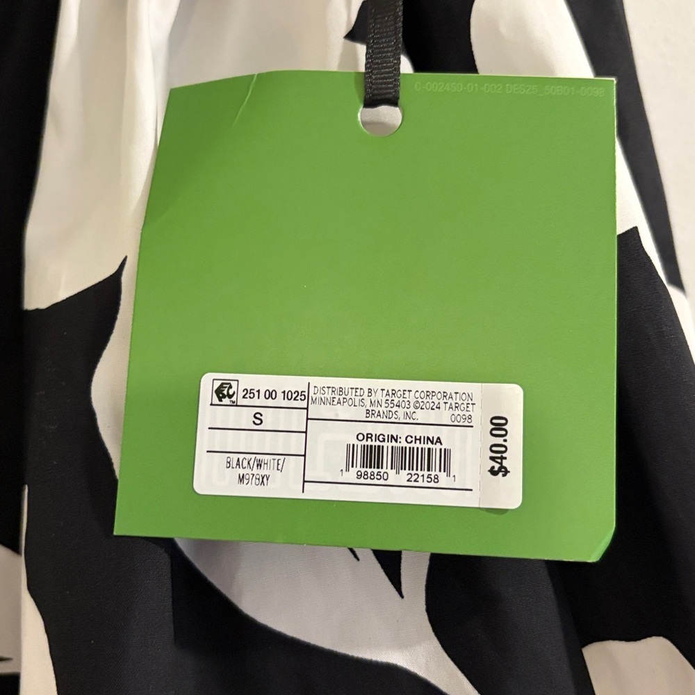 kate spade/target collab Black and White Floral Full Skirt lined with pockets S - Picture 3 of 8